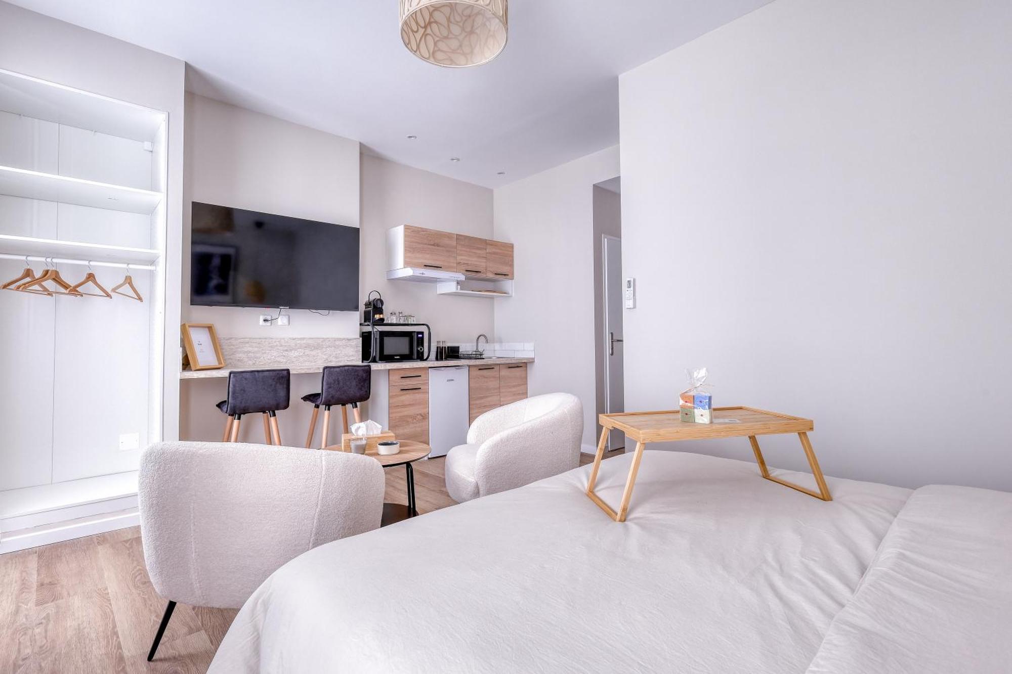 Short Time Suites Toulon Centre 4 Check-In Auto Экстерьер фото